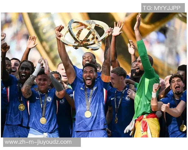 切尔西八年未捧英超奖杯却包揽三大杯和世俱杯展现强大实力 切尔西八年未捧英超奖杯却包揽三大杯和世俱杯展现强大实力